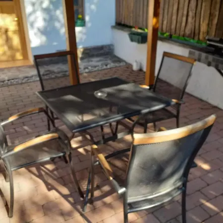 Mezes-kucko Apartament *