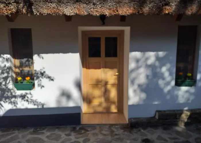 Mezes-kucko Apartament Tihany